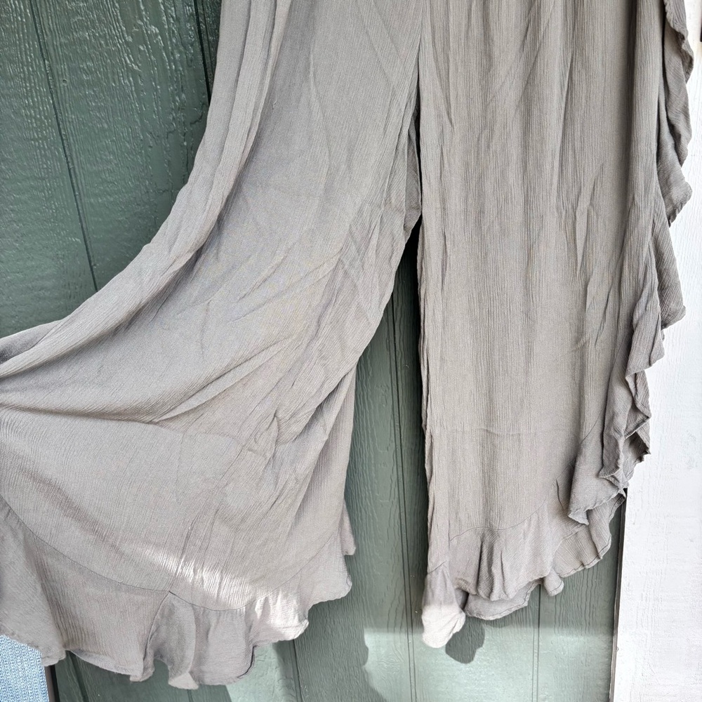 Cato Plus Size 18/20 Boho Wide-Leg Ruffle Pants - Picture 2 of 7